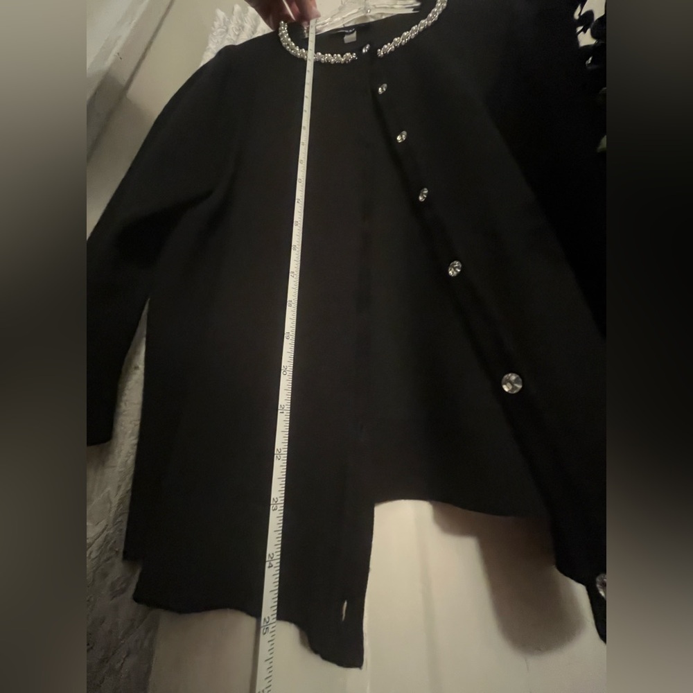 Womens Cable & Gauge Black Cardigan Sweater XL Beaded Neckline 3/4 sleeve wow! - Picture 11 of 11